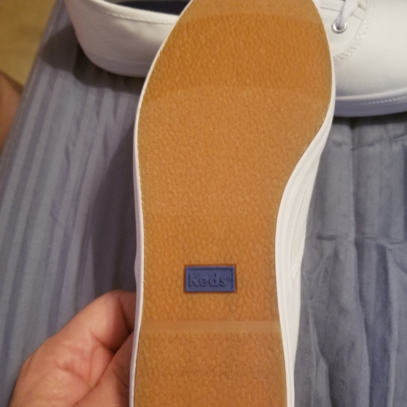 Keds - Picture 1 of 3